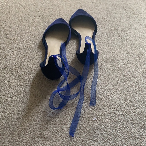 Clasic Velvet Flats - Picture 4 of 5